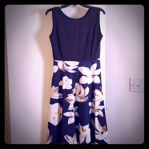 Lightweight Sz L dress